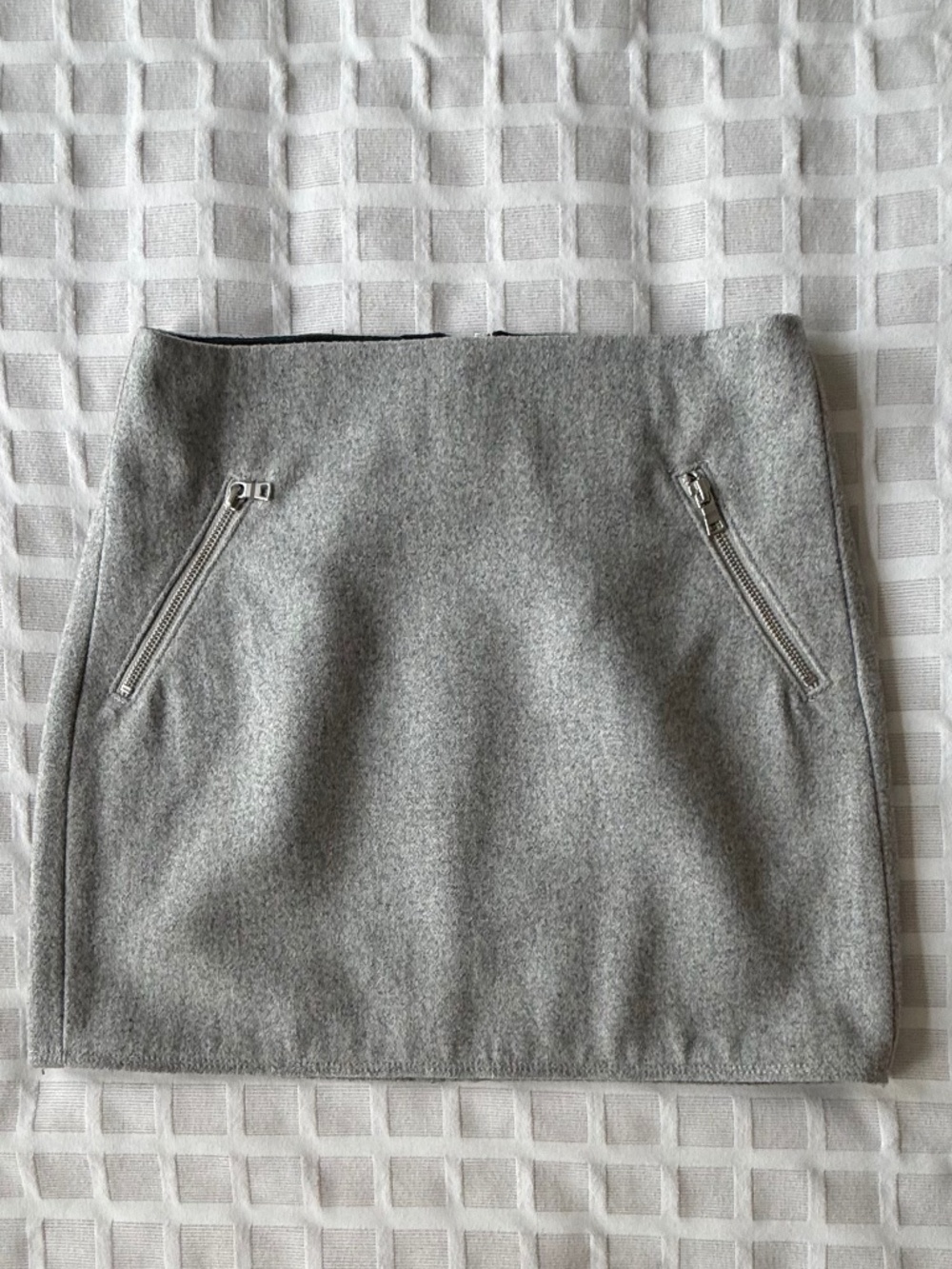 Gap Grey Wool Skirt fully lined with zipper accents